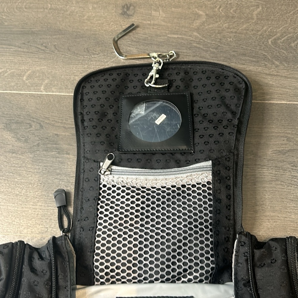 HEYS Ecotex Toiletry Black Travel Bag Unisex - Picture 8 of 17